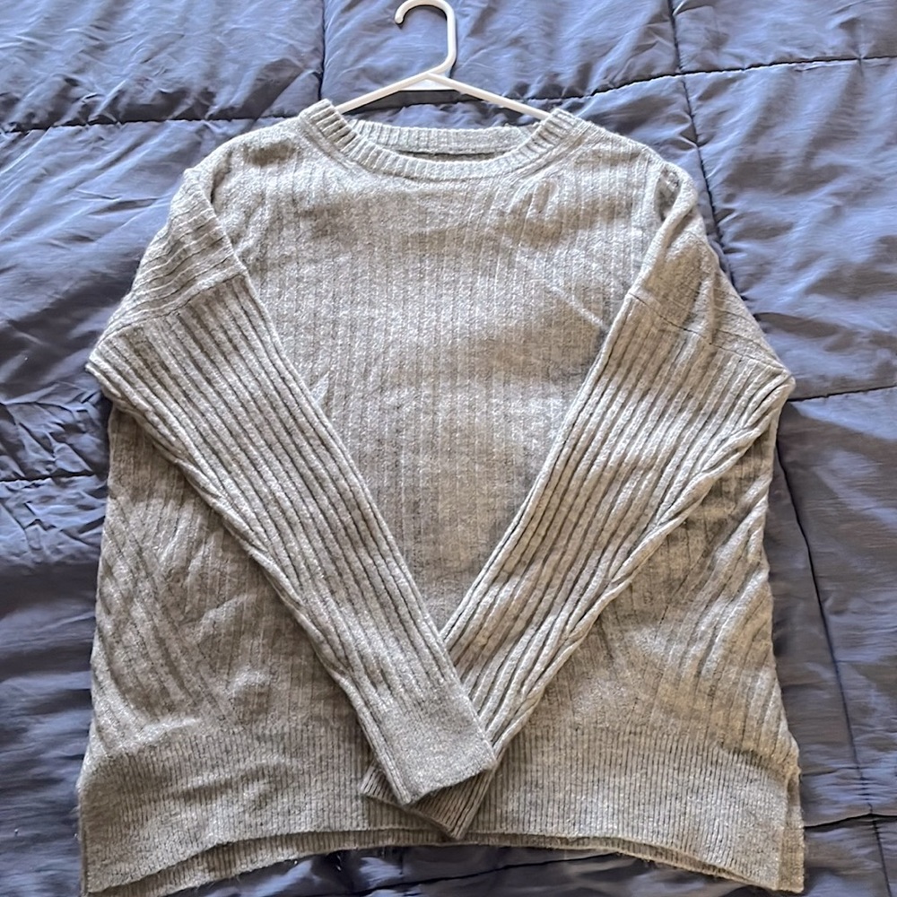 Abercrombie & Fitch Women’s Sweater Size M